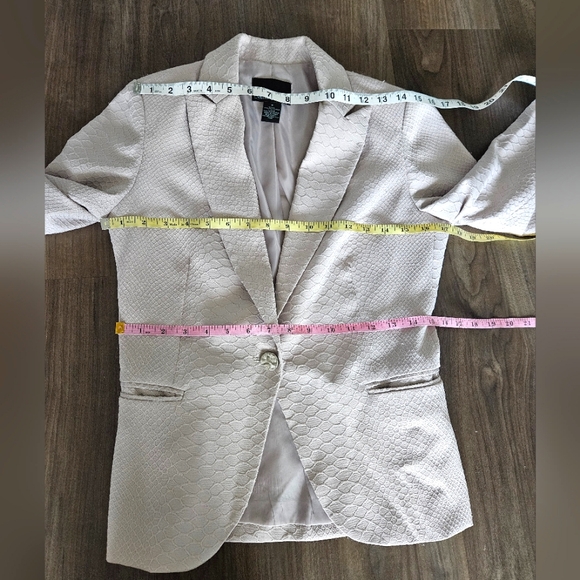 CYNTHIA ROWLEY Snake Pattern Blazer - Picture 11 of 13